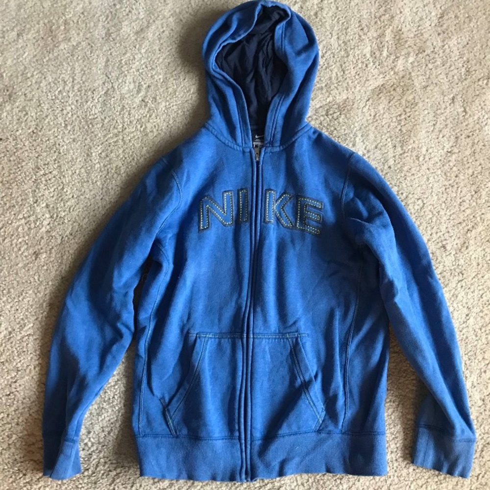 Nike sweatshirt